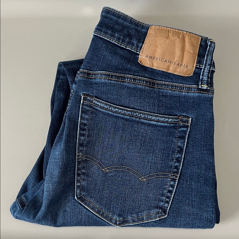 American Eagle Slim Fit Jean Medium Wash Size 31